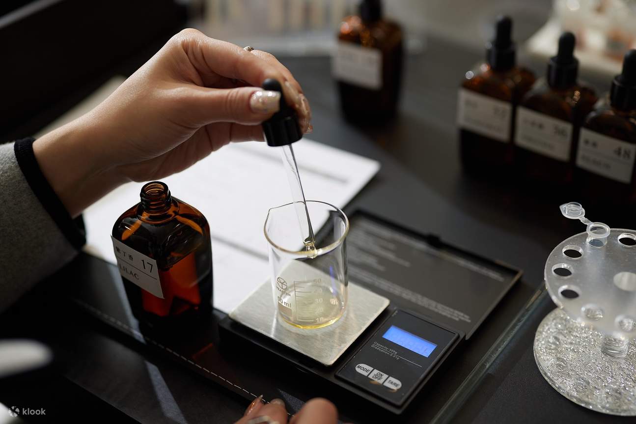 Création de parfum DIY immersive